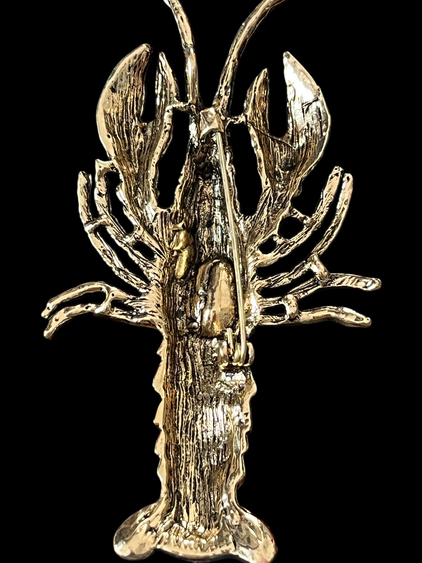 Fashionable Retro Large Crawfish Pendant Brooch - Perfect for Mardi Gras