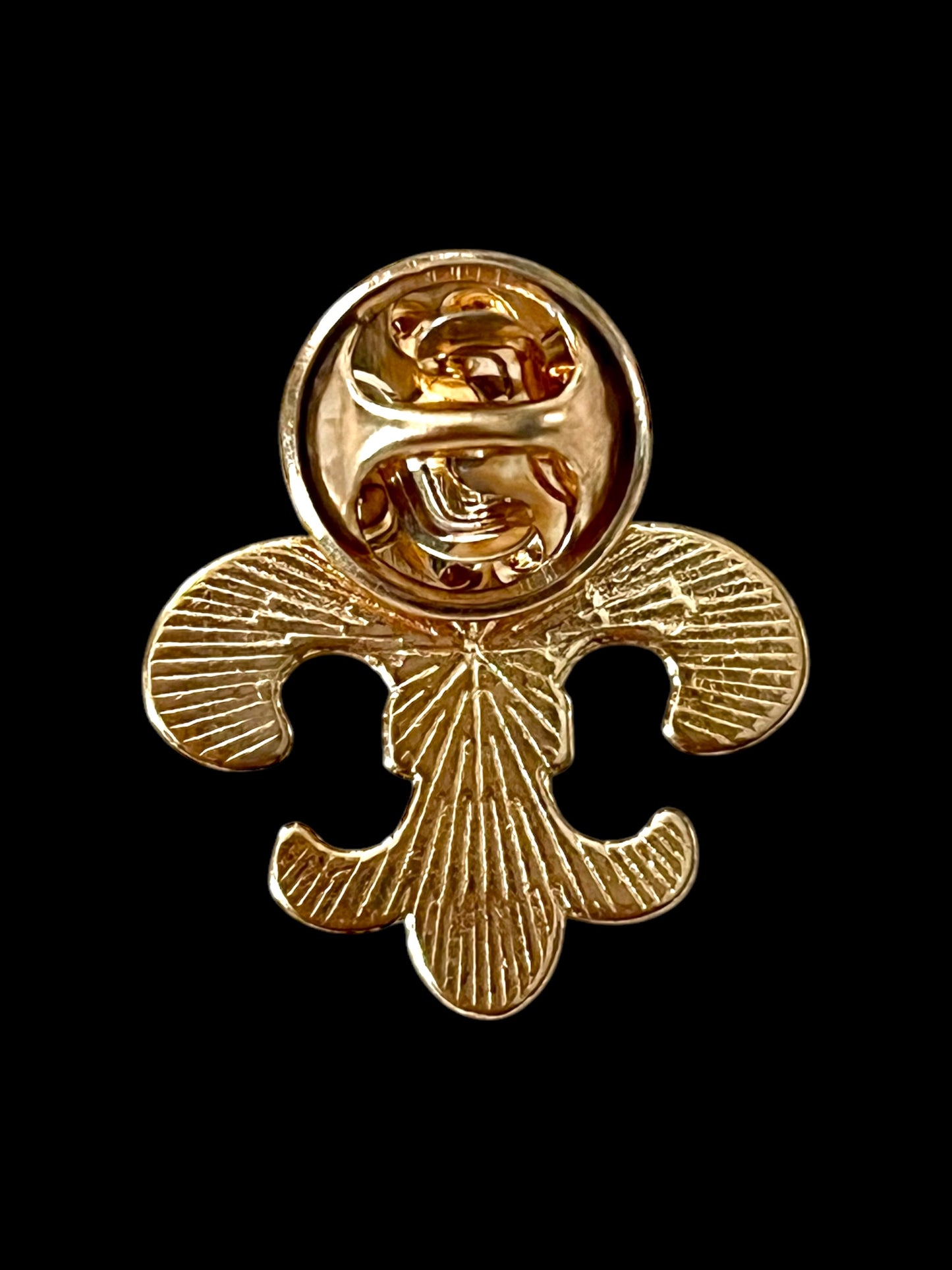 Stylish Gold or Silver Fleur de Lis Rhinestone Lapel Brooch - Versatile Pin for Any Attire