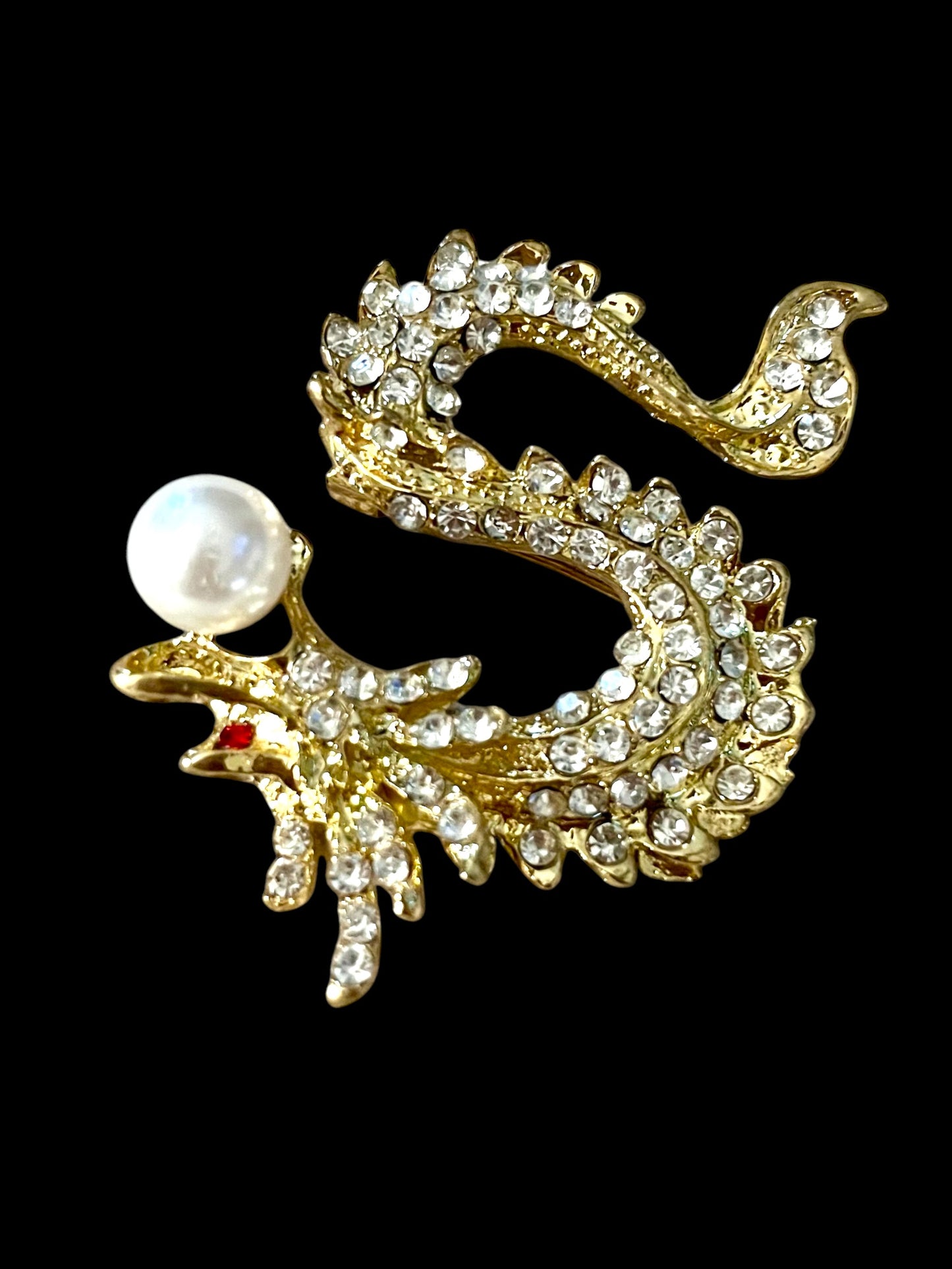 Chinese Style Dragon Brooch for New Year - Creative Rhinestone Pin Accessory with Faux Pearl