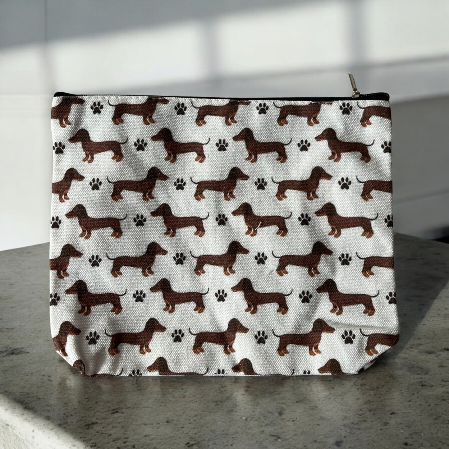 Cute Cartoon Dachshund Doxie Sausage Dog Print Toiletry Cosmetic Pouch Bag with Zipper - Perfect for Travel, Parties, and Gifts