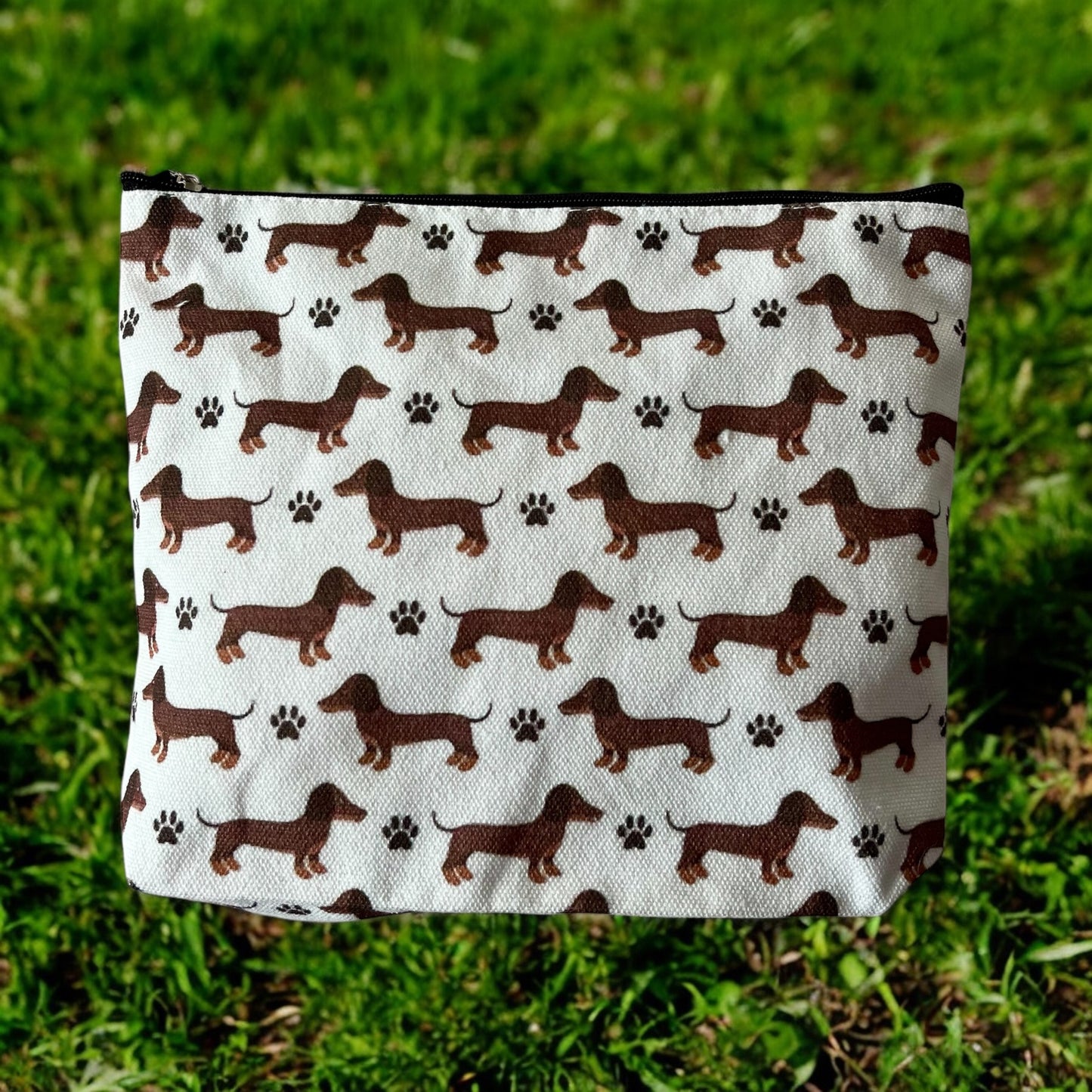 Cute Cartoon Dachshund Doxie Sausage Dog Print Toiletry Cosmetic Pouch Bag with Zipper - Perfect for Travel, Parties, and Gifts