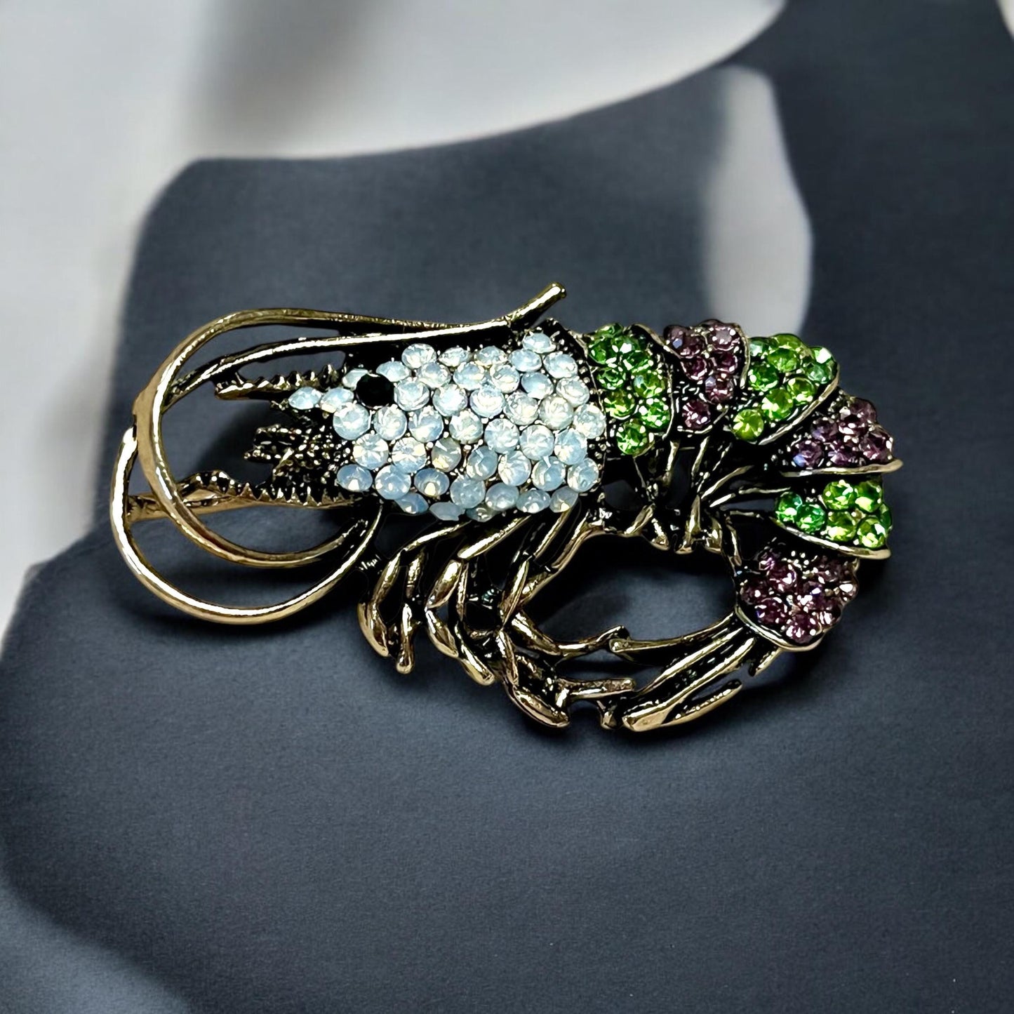 Chic Vintage-Inspired Rhinestone Crayfish or Crawfish Brooch - Unique & Quirky Accessory for Women's Outfit