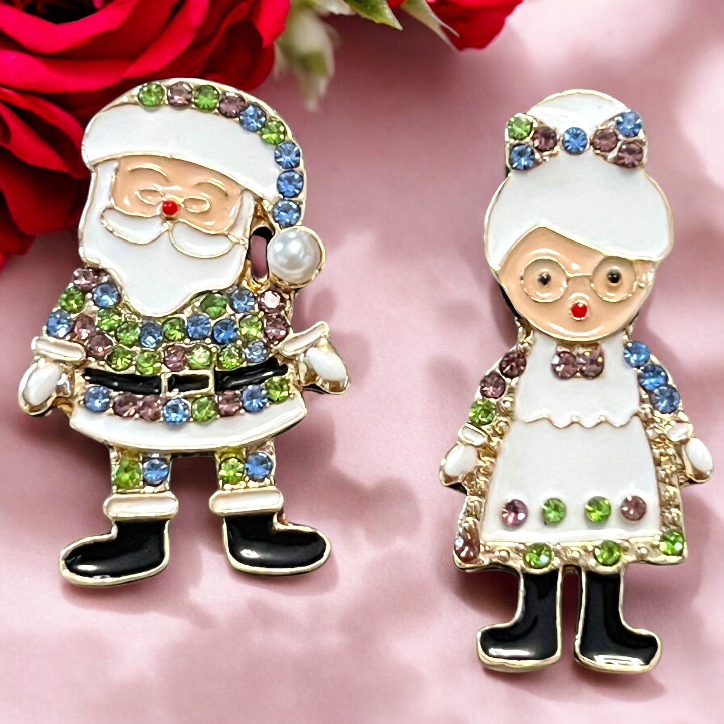 Santa and Mrs. Claus Christmas Stud Earrings - Perfect for Holiday Cheer