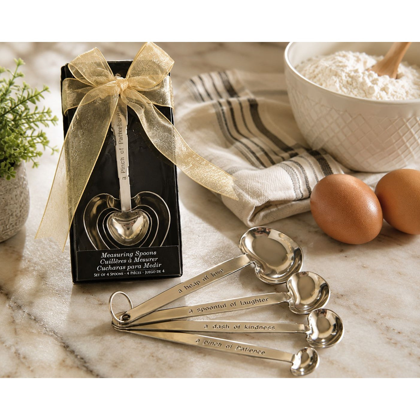 Kate Aspen Heart Measuring Spoons Set of 4 Stainless Steel Wedding Favor Gift New in Box