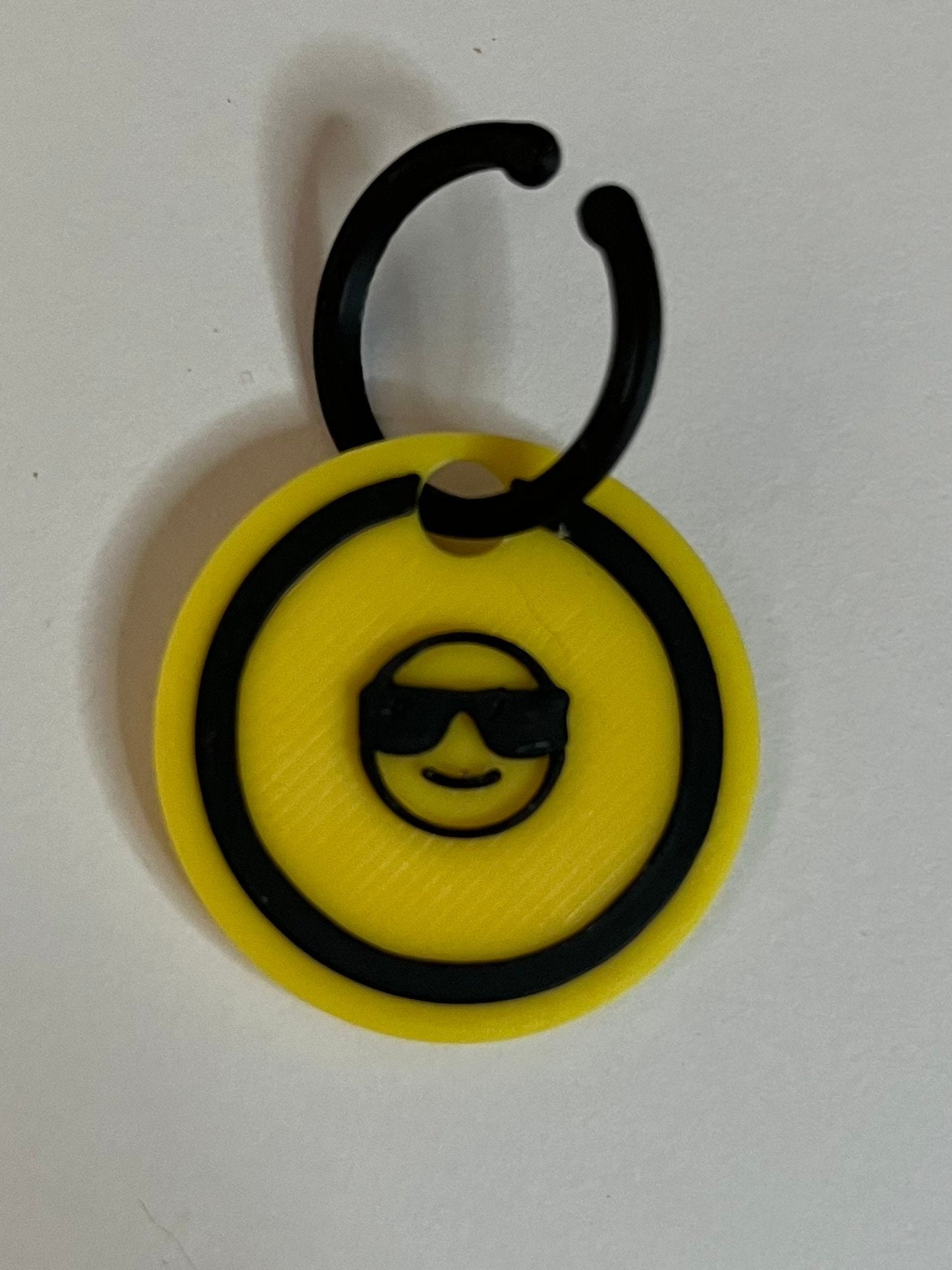 Emoji Drink Glass Markers Charms 6 Pieces 3D Printed