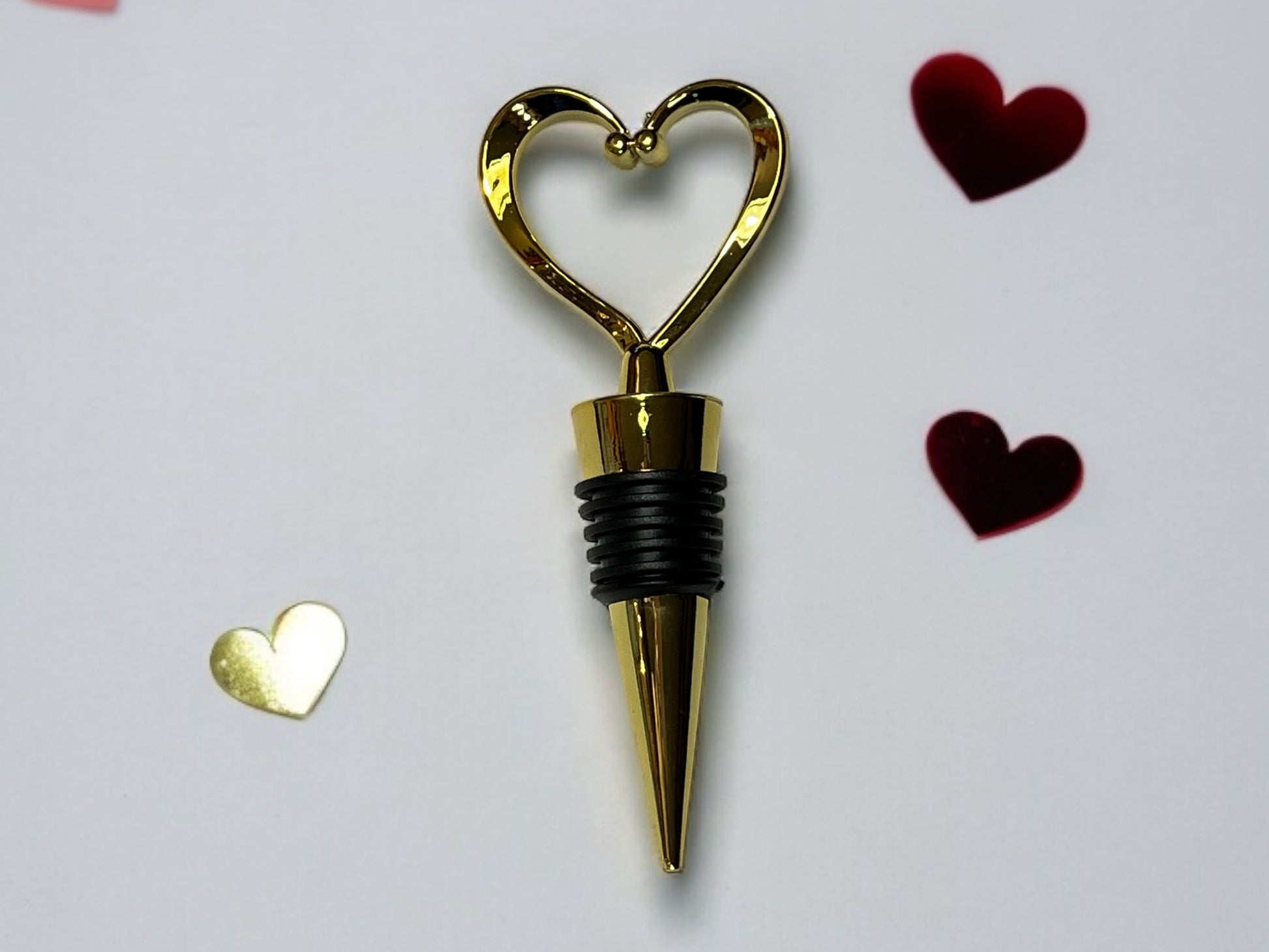 Gold Heart Shape Wine Stoppers with Organza Bag Perfect for Special Occasions