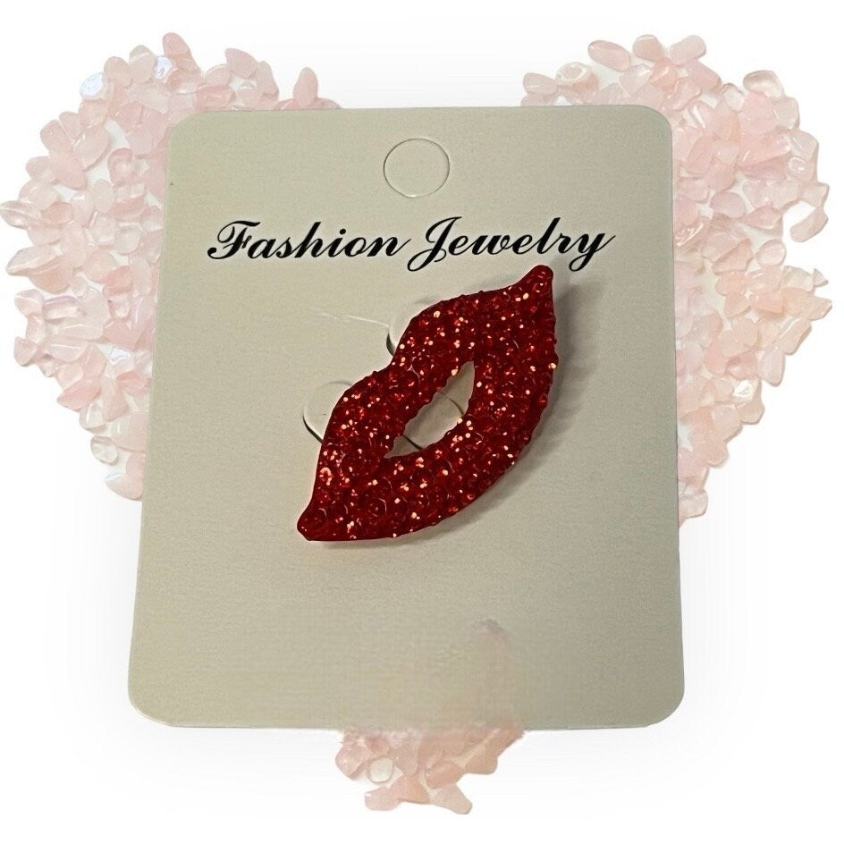 Glamorous Red or White Lips Brooch Pin - Sparkling Rhinestone Design for Stylish Vibes