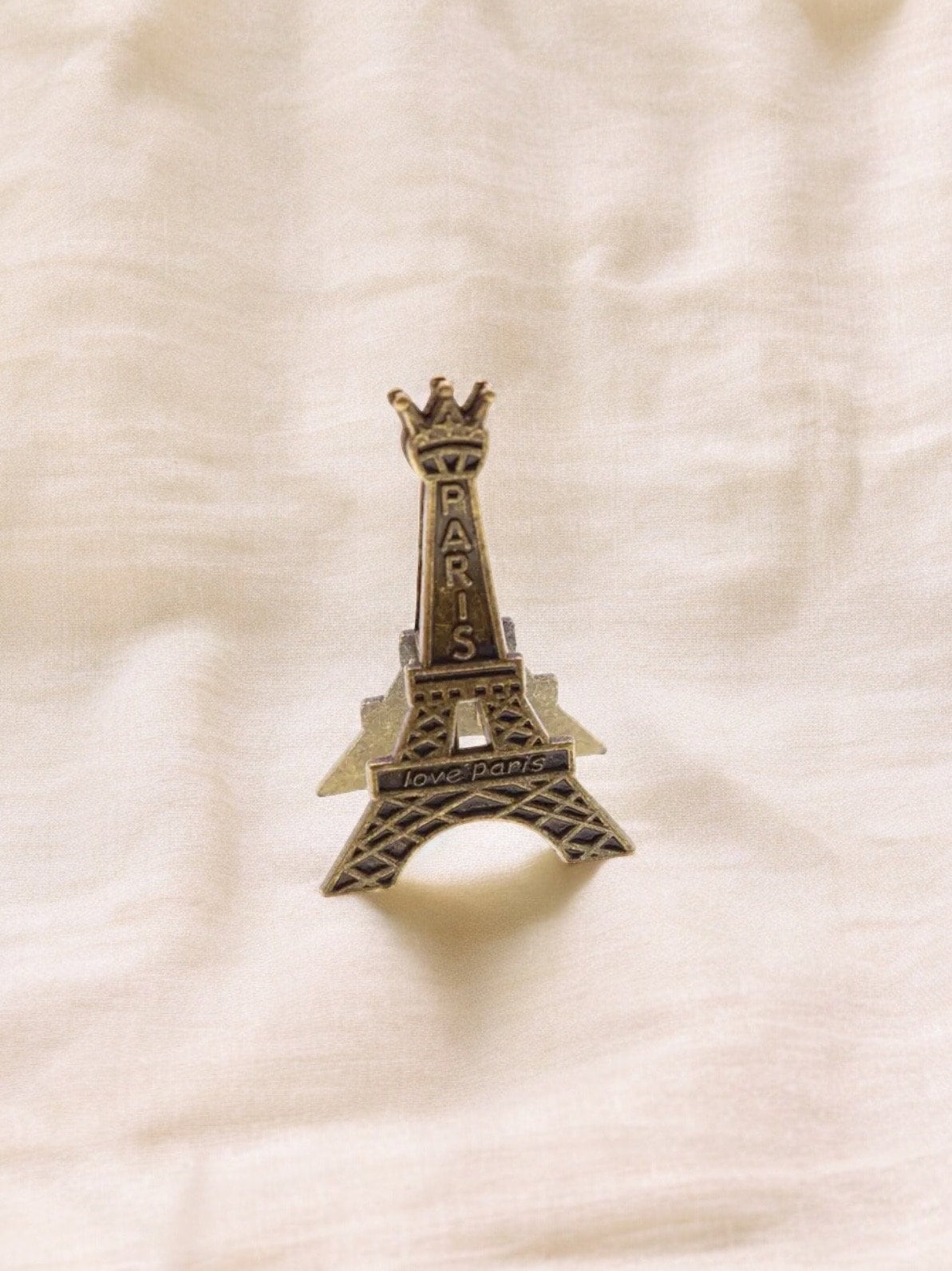 Paris Eiffel Tower Metal Memo Paper Clip - Whimsical Photo Holder for Home Decor and School Supplies