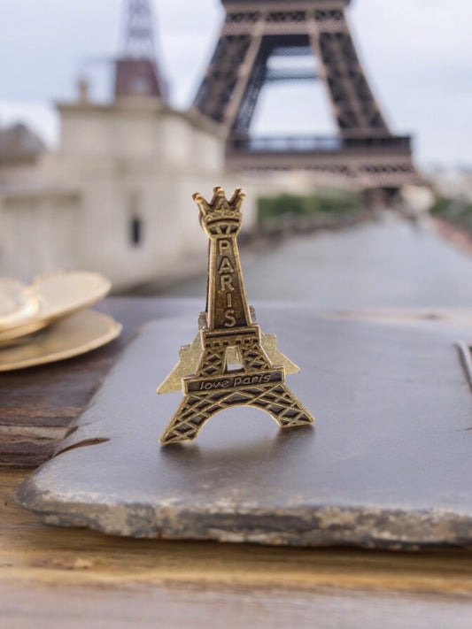 Paris Eiffel Tower Metal Memo Paper Clip - Whimsical Photo Holder for Home Decor and School Supplies