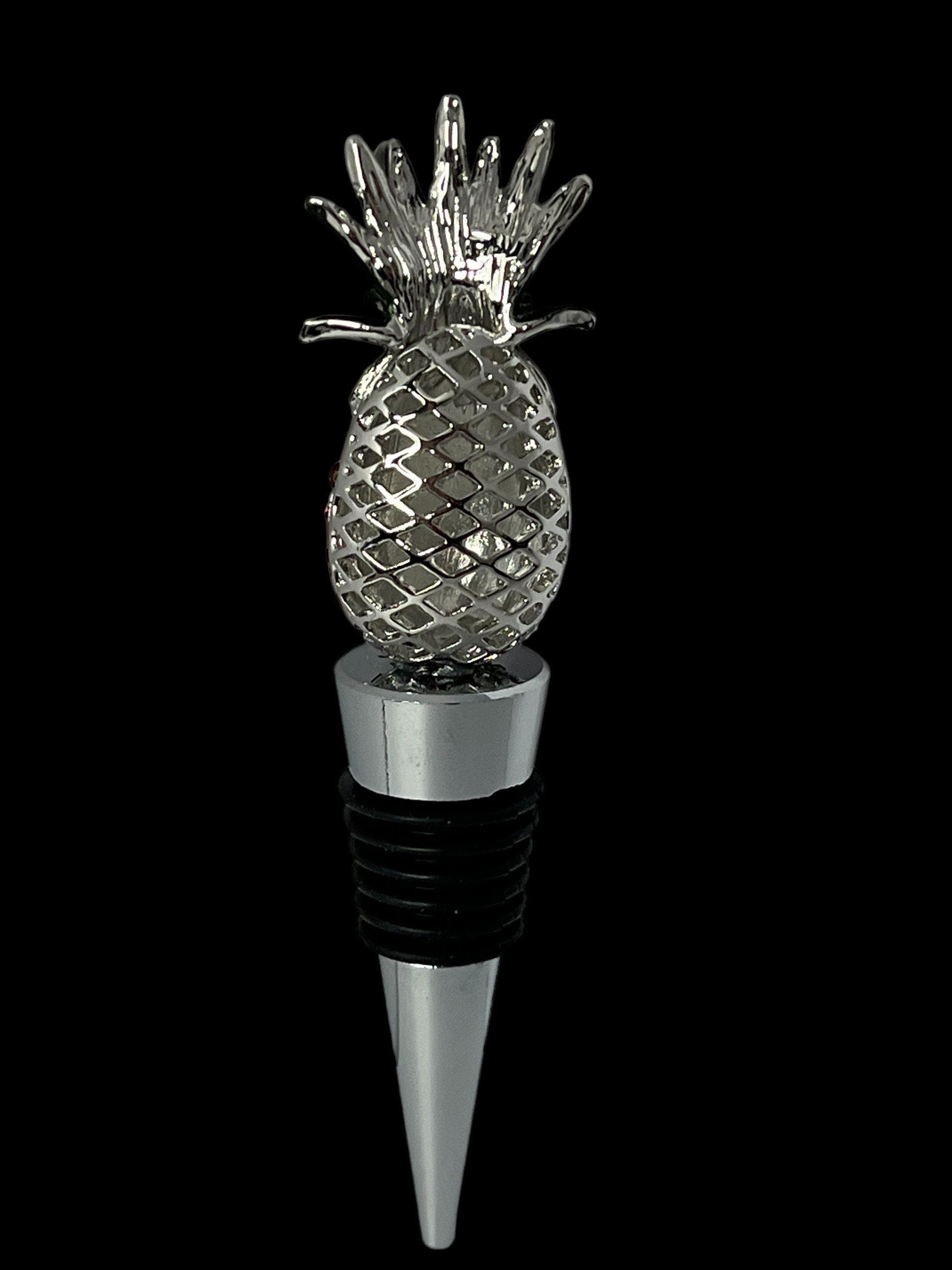 Chic Pineapple Wine Stopper - Shimmery Rhinestone Bottle Cap for Wine & Champagne Preservation. Gift for Wine Lovers