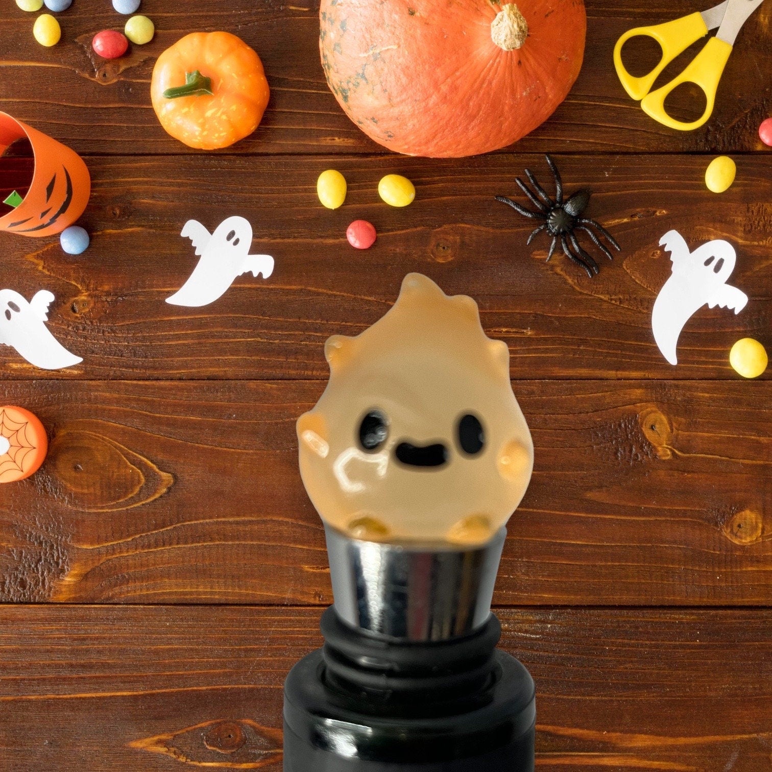 Spooky Yet Adorable Ghost Flame Wine Bottle Stopper for Halloween Kitchen Decor