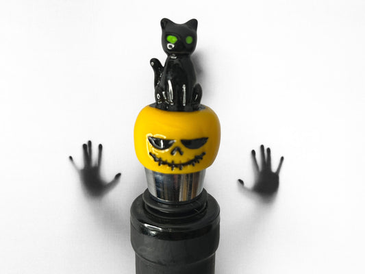 Black Cat and Jack-o'-Lantern Halloween Wine Bottle Stopper Decoration