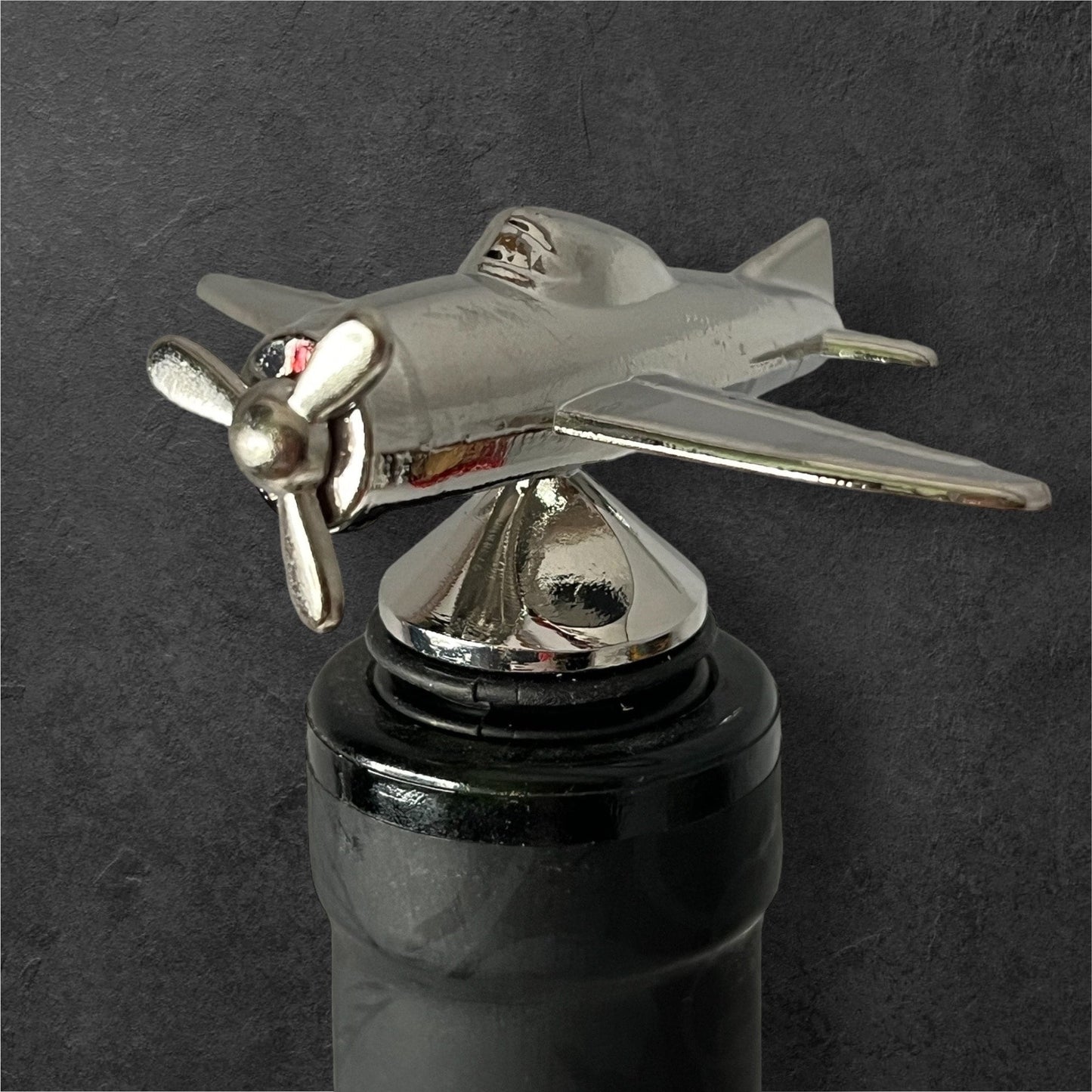 Airplane Wine Stopper - Preserve Freshness in Style - Unique Metal Bottle Sealer for Wine Lovers