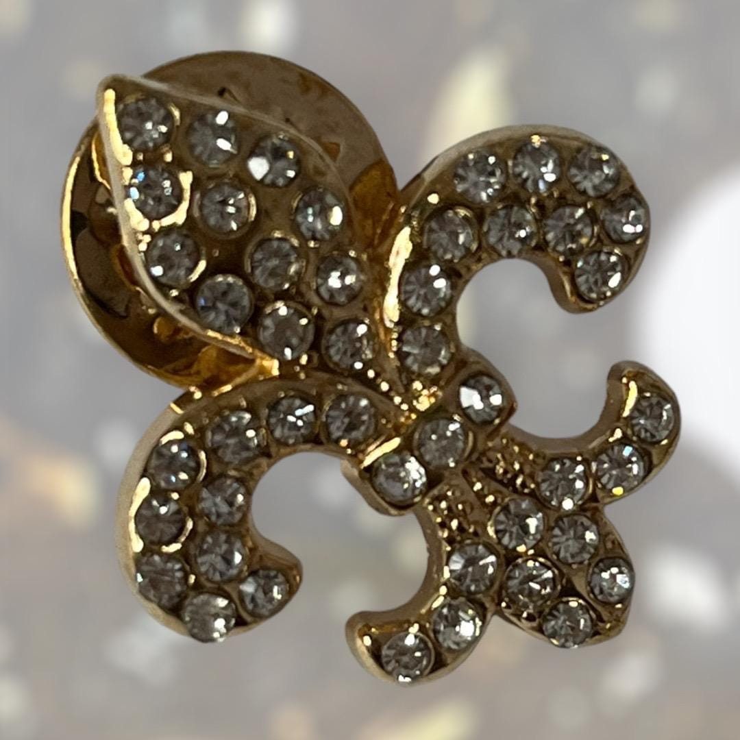 Stylish Gold Fleur de Lis Rhinestone Lapel Brooch - Versatile Pin for Any Attire