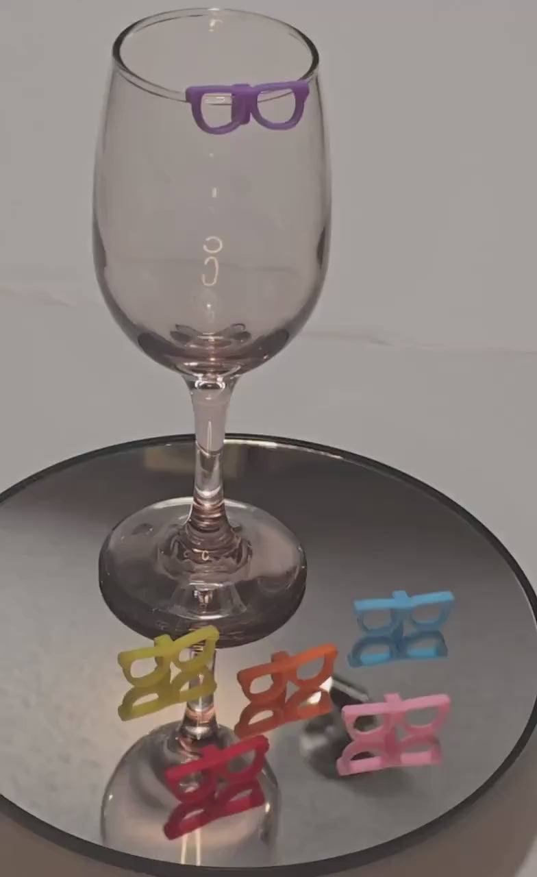 Sunglasses Shaped Glass Markers - Perfect for Parties, Family Dinners, and More!